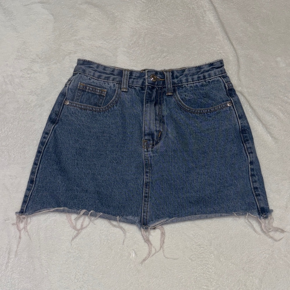 Pretty little thing Denim Frayed Hem Mini Skirt